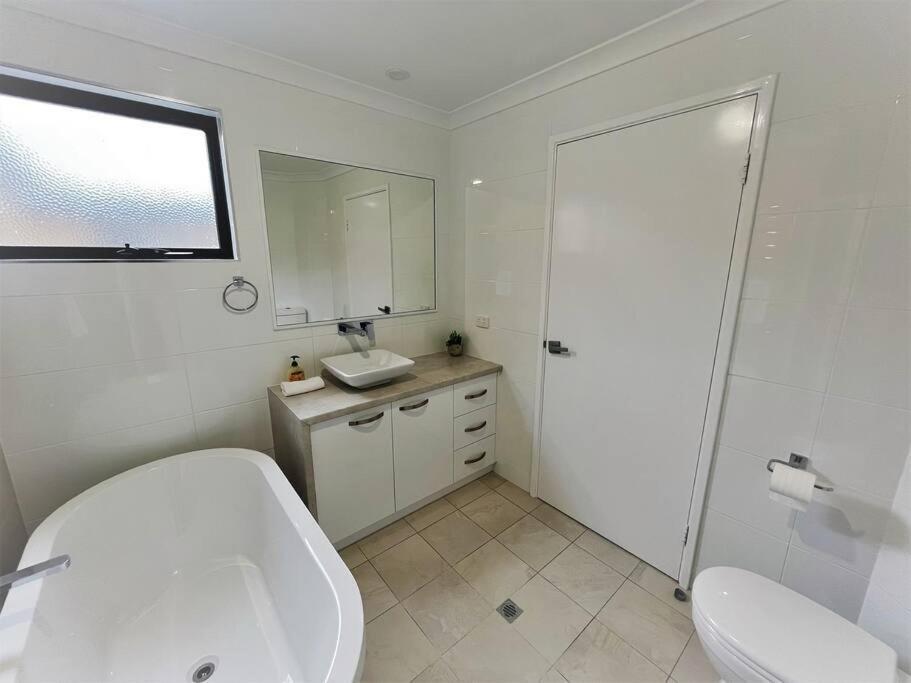 Ocean Escape Apartment